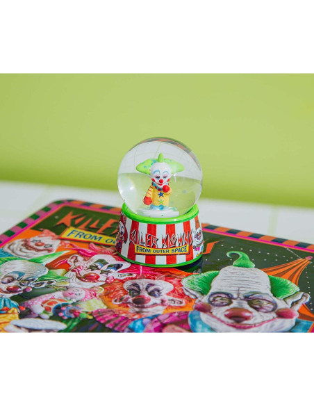 Mini Globo de Nieve Killer Klowns - Silver Buffalo 7.62 cm