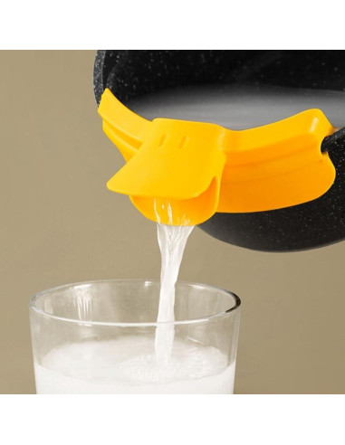 Colador de Silicona Cabilock Antiderrame Amarillo 12.99x6.99cm