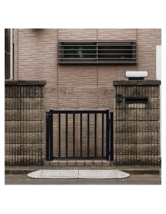 Kit de Puerta de Aluminio MOUNTWEST 121.92x106.68 cm Negro