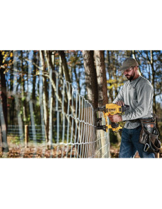 Grapadora de Corona Inalámbrica DEWALT 20V MAX DCFS950P2 2