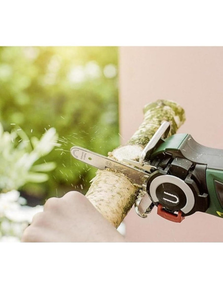 Sierra Inalámbrica Bosch EasyCut 12 con Batería 12V