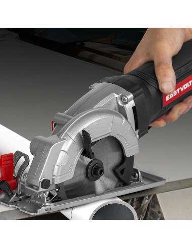 Sierra Circular Eléctrica Eastvolt 4.5A 5000RPM 40.64cm