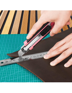 Cortador de Cajas TIFICAL Rosa y Negro 18mm Retráctil 3 Paquetes 2