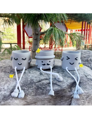 3 Macetas de Concreto con Piernas y Cara Sonriente Sizavi