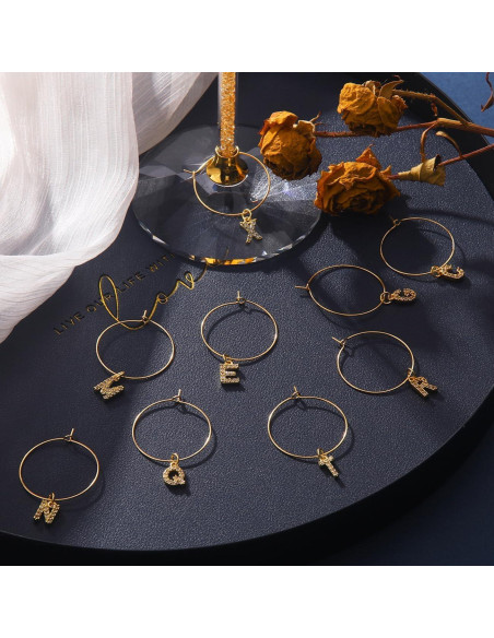 Set de 26 Marcadores de Copas de Vino Pride & Par con Letras Doradas