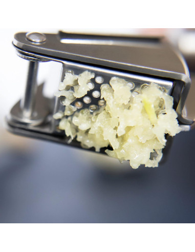 Conjunto Prensa de Ajo Deiss PRO + Pelador Silicona + Rallador