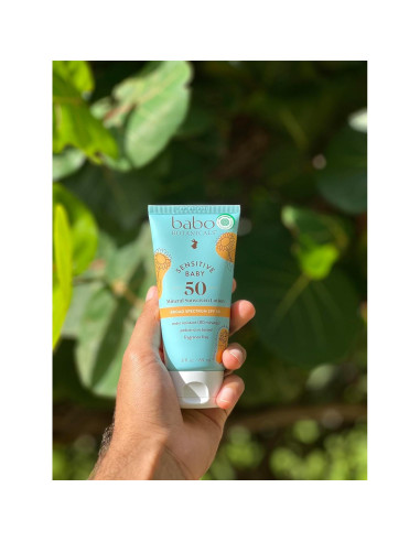Loción Solar Mineral Babo Botanicals SPF50 Piel Sensible
