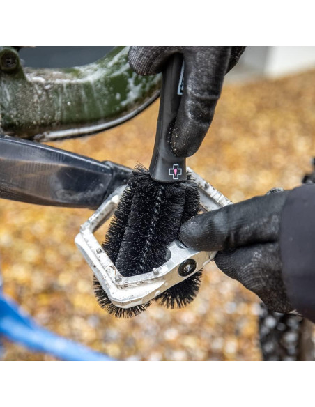 Cepillo de limpieza para bicicletas Muc-Off de dos puntas