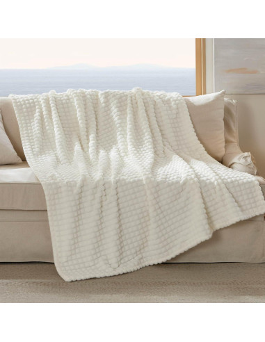Manta de Lanzar Bedsure Blanca 127x152 cm Suave y Acogedora