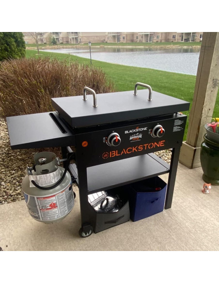 Tapa Dura Impermeable Blackstone 28" para Parrilla de Plancha