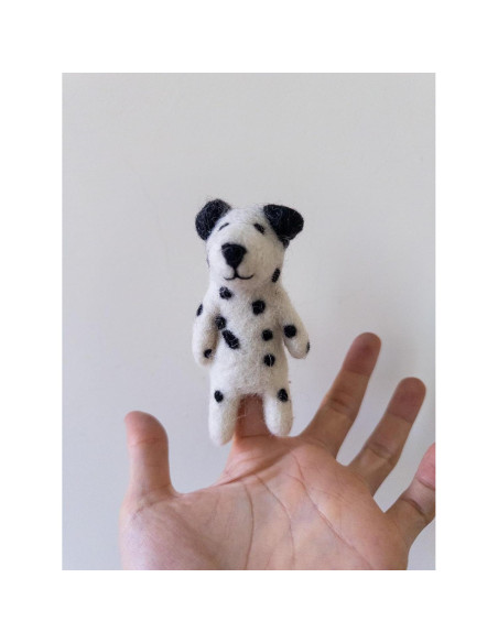 Títere de dedo Dálmata de fieltro Ganapati Crafts 10 cm