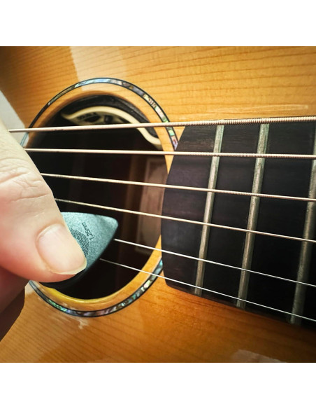 Puas de guitarra WINGO antideslizantes 5 paquetes 0.73-1.5mm