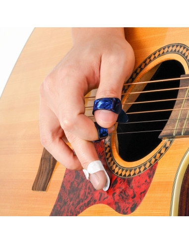 Puas de Pulgar Planas Celuloide 12 Piezas con Caja