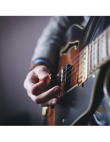 Paquete de 100 Púas de Guitarra Medianas 0.71mm Multicolor