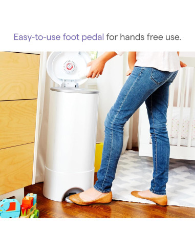 Cubo de Pañales Munchkin Step con Control de Olores y Bicarbonato