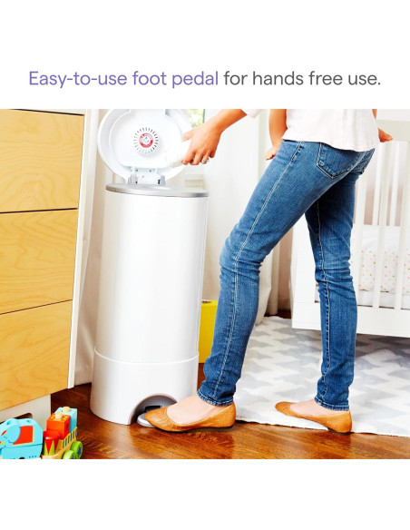 Cubo de Pañales Munchkin Step con Control de Olores y Bicarbonato