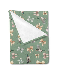 Manta de Bebé KASTLEE Franela Lazos Patos 76.2x101.6 cm