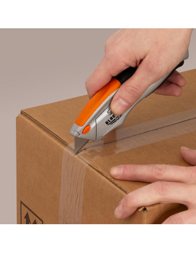 Cuchillo Utility Retráctil Blackout XP con 6 Cuchillas