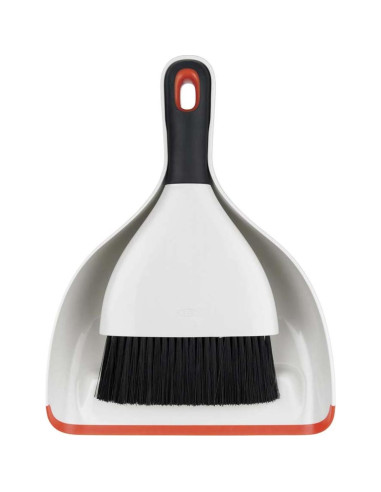 Recogedor y Cepillo OXO Good Grips Blanco Ergonomico