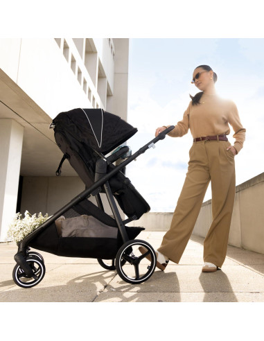 Sistema de Viaje Evenflo Shyft Intuiti+ con Asiento Revolve180