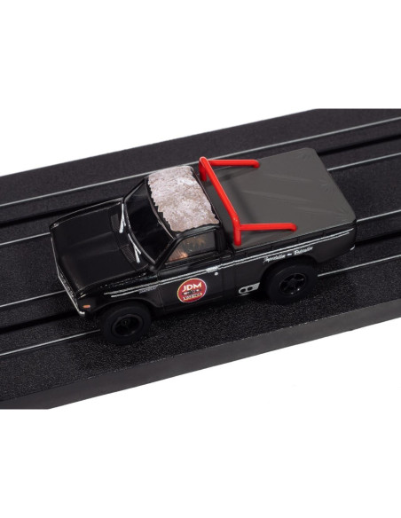 Auto World Datsun Pickup Truck 1972 Escala 1:64 JDM