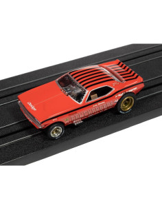 Auto World SC413-4R Dodge Challenger Ramcharger Escala HO 2