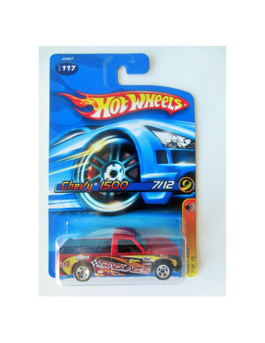 Hot Wheels Chevy 1500 2006 a escala 1:64 - Mattel