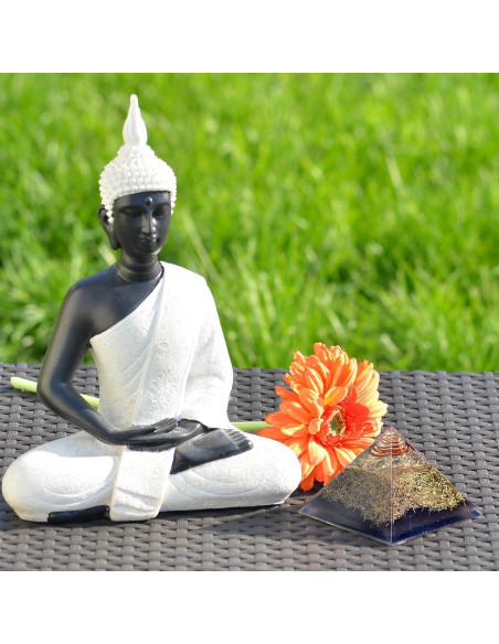 Pirámide de Orgonita con Cristal de Tourmalina Negra - 14.3cm