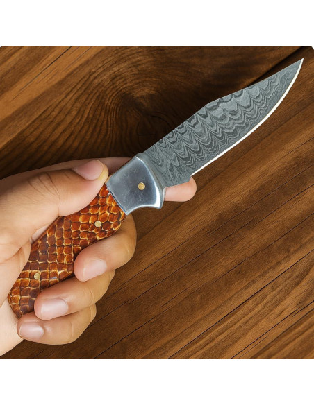 Cuchillo Plegable de Damasco Genérico 16.5 cm con Funda de Cuero