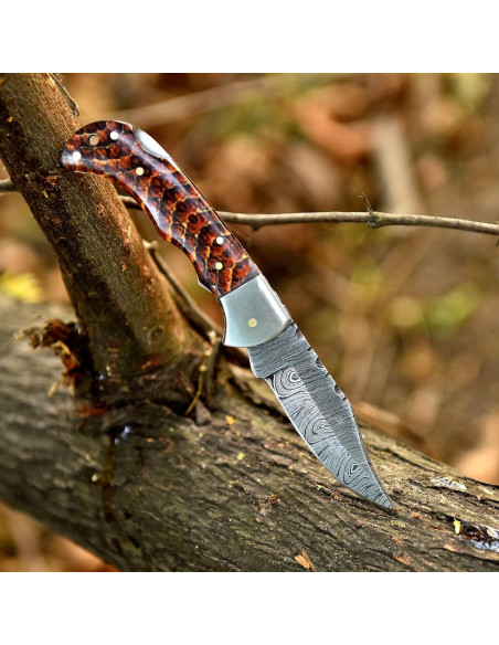 Cuchillo Plegable de Damasco Genérico 16.5 cm con Funda de Cuero