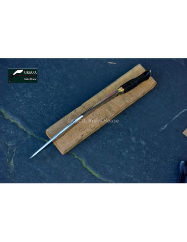 Cuchillo Kukri GK&CO. 33cm Hoja Acero Carbono Hecho a Mano