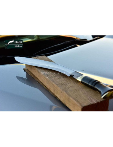 Cuchillo Kukri GK&CO. 33cm Hoja Acero Carbono Hecho a Mano