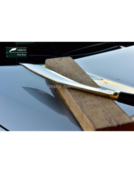 Cuchillo Kukri GK&CO. 33cm Hoja Acero Carbono Hecho a Mano
