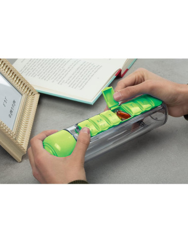 Botella de Agua Synergy 400ml y Organizador de Pastillas 7 Días