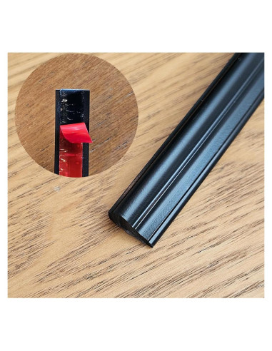 Moldura Autoadhesiva de PVC LaRolls 3m Negra para Pared y Puerta