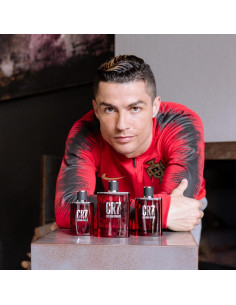 Colonia CR7 Eau De Toilette Cristiano Ronaldo 48.2 ml Aroma Amaderado 2