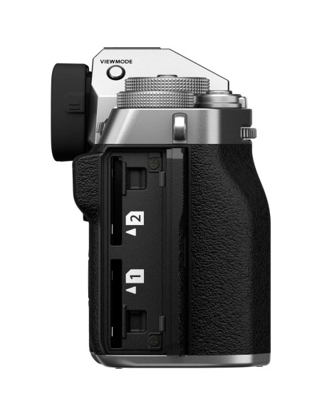 Cámara Digital Sin Espejo Fujifilm X-T5 con Lente 16-50mm