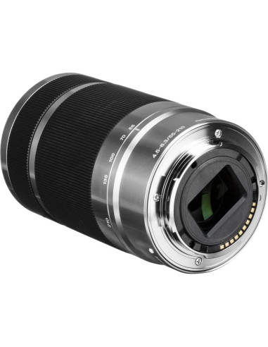 Lente Sony E 55-210mm f/4.5-6.3 OSS Plata + Kit de Filtros