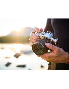 Cámara Olympus OM System OM-5 Negra con Lente 12-45mm 2