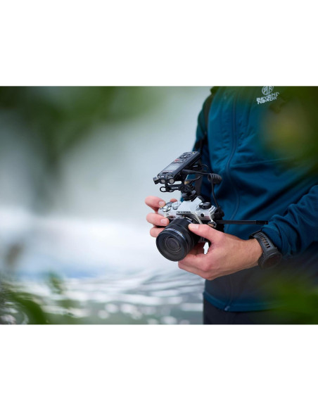 Cámara Olympus OM System OM-5 Negra con Lente 12-45mm