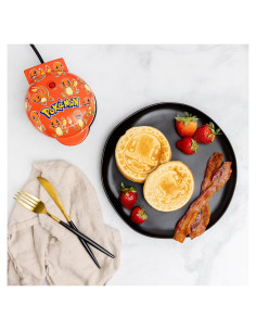 Mini Waffle Maker Charmander Uncanny Brands 550W Antiadherente