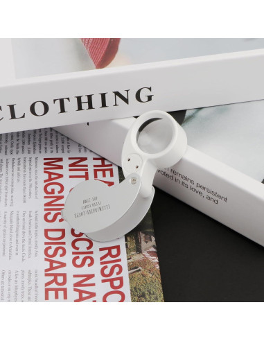 Lupa de bolsillo iluminada Rongon 40X con LED para joyeros