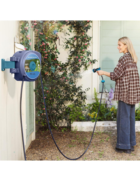Manguera de Jardín Retráctil Tuzoc 15.24m con Carrete Pared