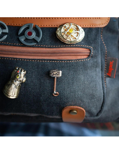 Pin Coleccionista Mjolnir Thor Ragnarok - SalesOne LLC - 3.81 cm