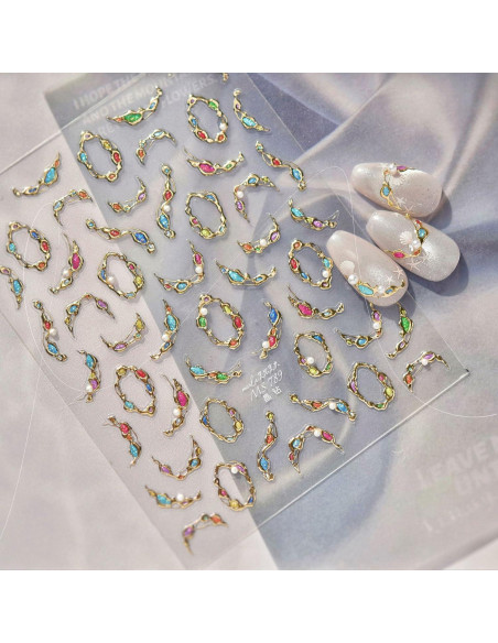 Calcomanías de Uñas Doradas 5D NZRAESTRS - 1 Hoja Autoadhesiva