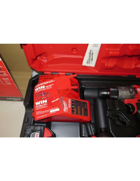 Kit Taladro Percusión y Destornillador Milwaukee 2997-22 7.31kg