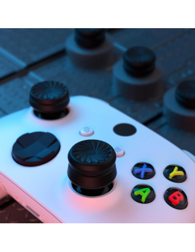 Tapas de Joystick Ergonómicas PlayVital para PS5, PS4, Xbox y Switch Pro - Negro