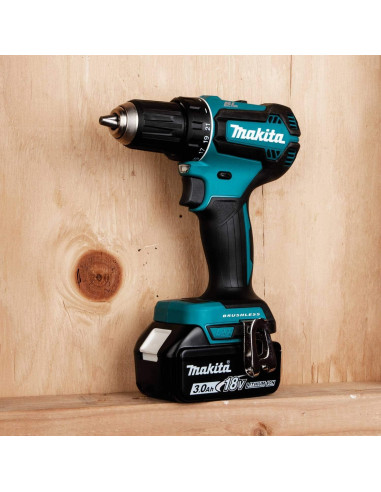 Taladro Inalámbrico Makita XFD131 18V Compacto 440 Nm