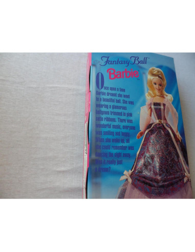 Muñeca Barbie de Fantasía Mattel 33.4x17.8x6.4cm