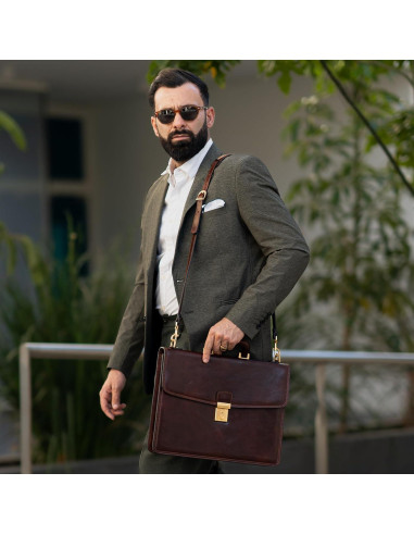 Maletín de Cuero Time Resistance - Funda para Laptop 39.5x29.5cm